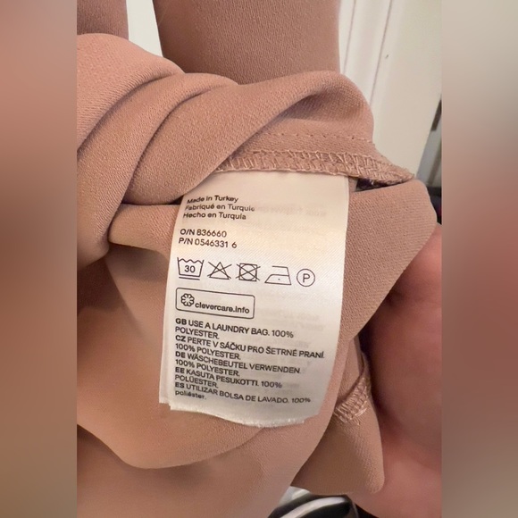 H&M Dress excellent condition! - Picture 7 of 11